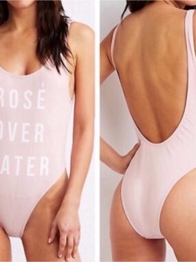 Hot Kiss Pale Pink One-Piece Swimsuit with 'ROSÉ LOVER' Text